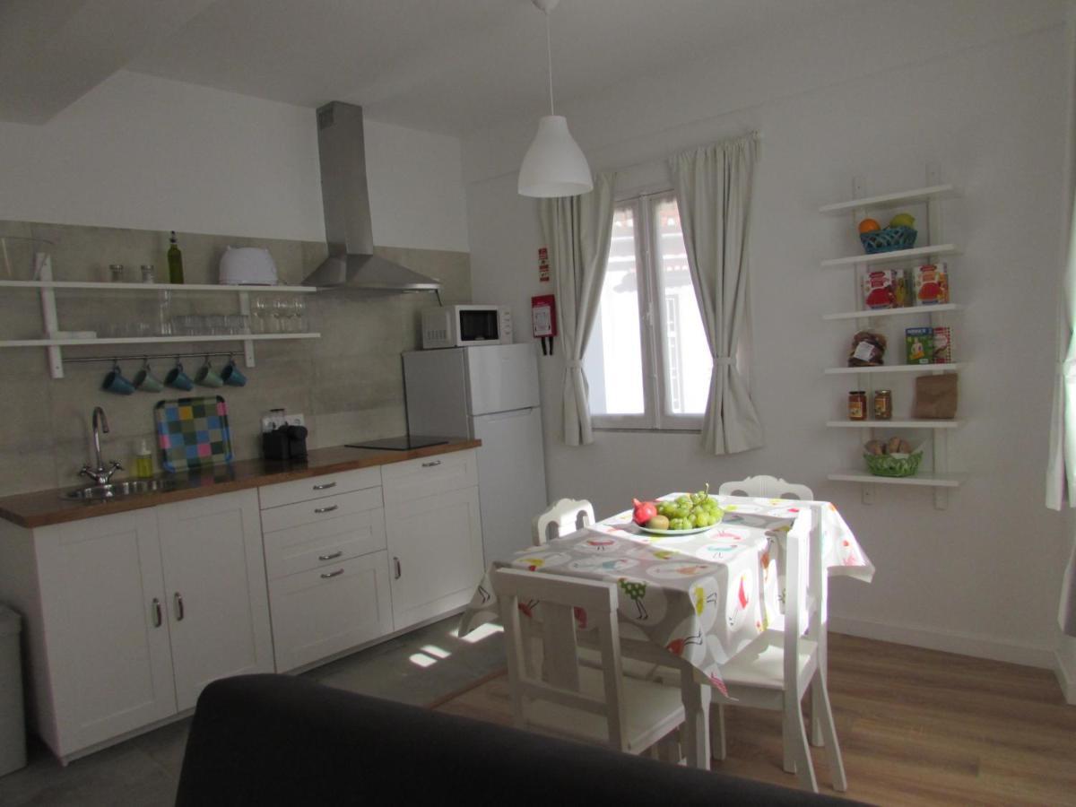 A Mansao Do Me-Me Apartment มันเตย์กัส ภายนอก รูปภาพ